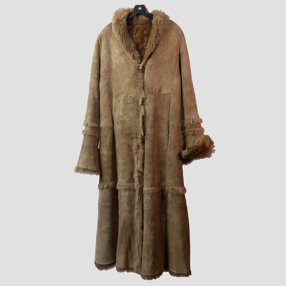 Shearling Full-Length Coat with turn-up sleeve cuffs - Picture 2 of 16